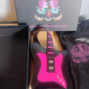 Soul of the Rose Pink and Black Guitar  Handbag Makeup Case Mirror‎ Vintage Rare